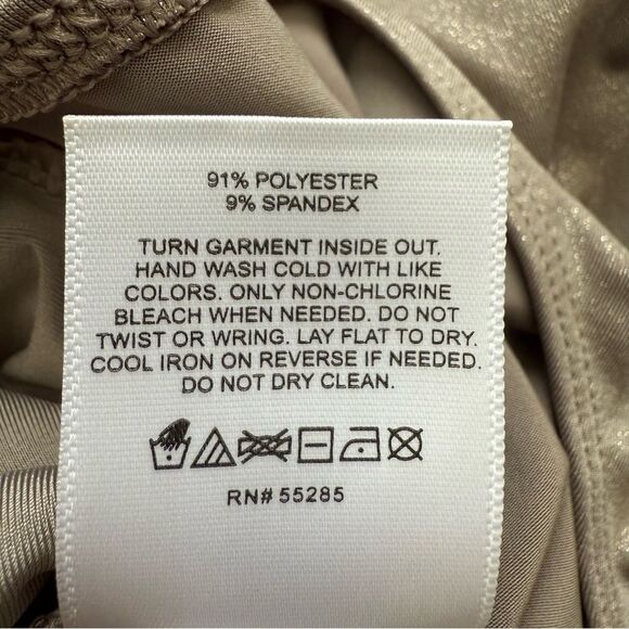 EXPRESS NWT Body Contour Metallic Twist Front Thong Bodysuit Gold Size Medium - Picture 8 of 8